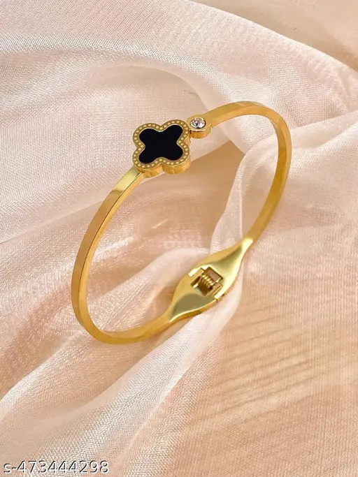 Elegant Gold-Tone bangle